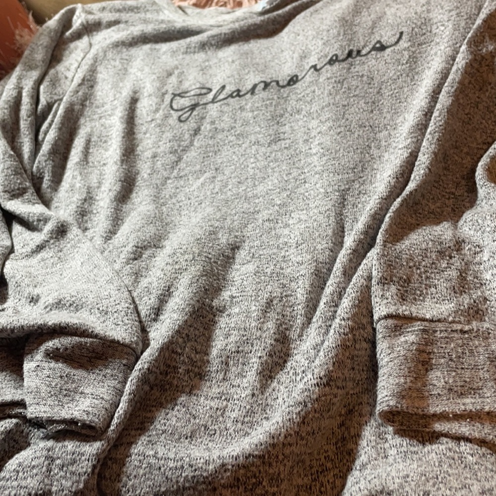 Sunday’s long sleeved top - Picture 4 of 4